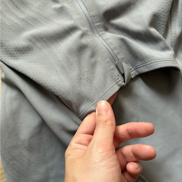 Lululemon Running One Piece Women's Gray Sleeveless Zip-Front Jumpsuit Romper - Picture 10 of 13